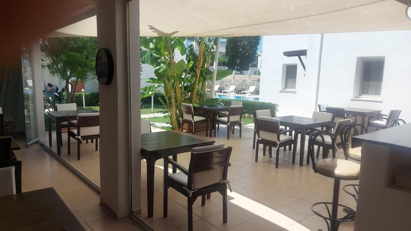 Canna Garden Hotel - Adult Only غومْبيت المظهر الخارجي الصورة